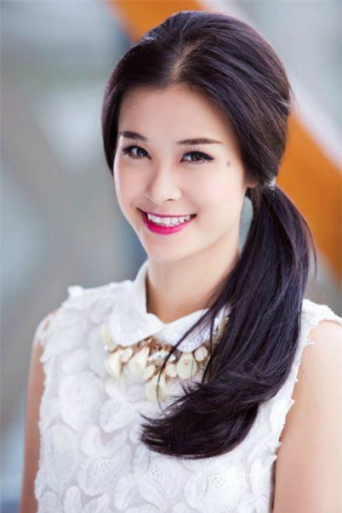 hoc lom sao viet 9 kieu toc nhe nhang giup nang tu tin dao pho mua thu - 5