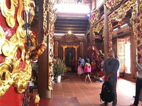 Cận cảnh bên trong nhà thờ trăm tỉ tráng lệ của Hoài Linh - Ảnh 12.
