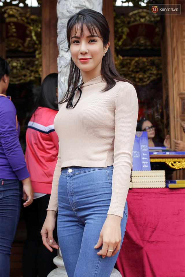 Cập nhật: Các nghệ sĩ đến thăm đền thờ Tổ trị giá 100 tỷ của Hoài Linh - Ảnh 11.