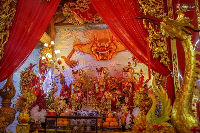 Cập nhật: Các nghệ sĩ đến thăm đền thờ Tổ trị giá 100 tỷ của Hoài Linh - Ảnh 32.