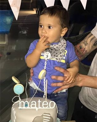Gạt nỗi buồn thua trận, Messi tổ chức sinh nhật ấm cúng cho quý tử Mateo - Ảnh 3.