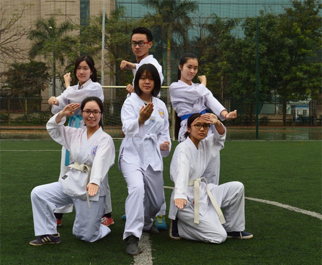 Hà tham gia CLB Taekwondo tại trường cấp 3.