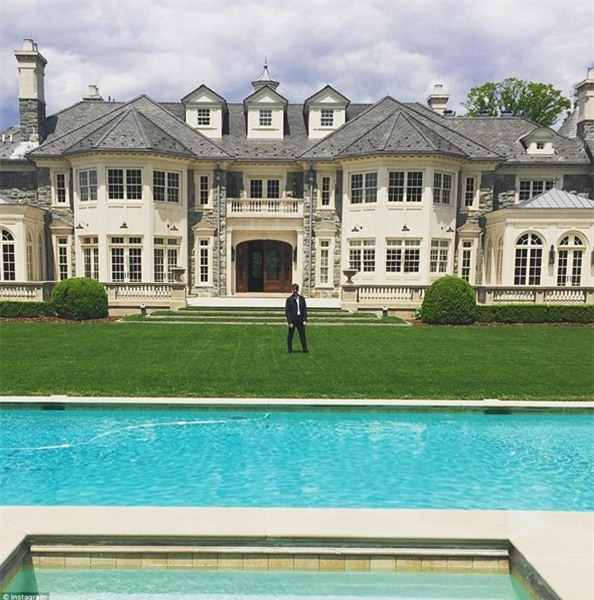 Đây là cách hội con nhà giàu tại Anh chào đón năm học mới - Ảnh 16.