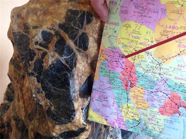 Nam Định, hòn đá, tiền tỷ, đào được, đá quý, cục đá, kho báu,