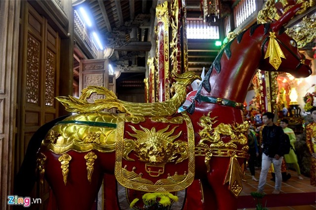 Toàn cảnh nhà thờ Tổ của Hoài Linh ở Sài Gòn - Ảnh 13.