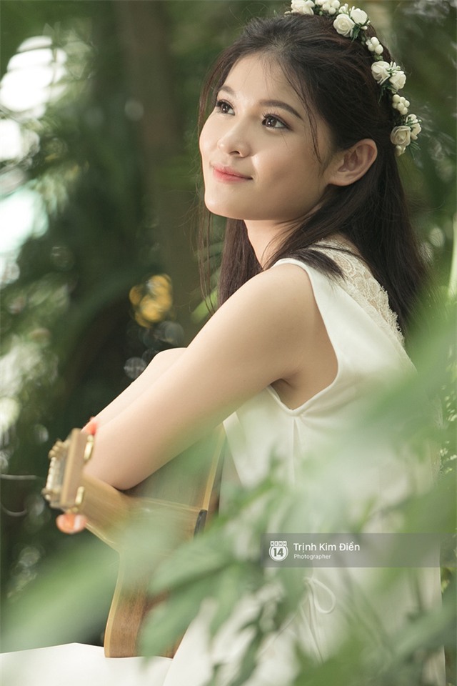 Xinh đẹp, học giỏi lại còn đàn hay hát tốt, Á hậu Thùy Dung đích thị là con nhà người ta rồi! - Ảnh 11.