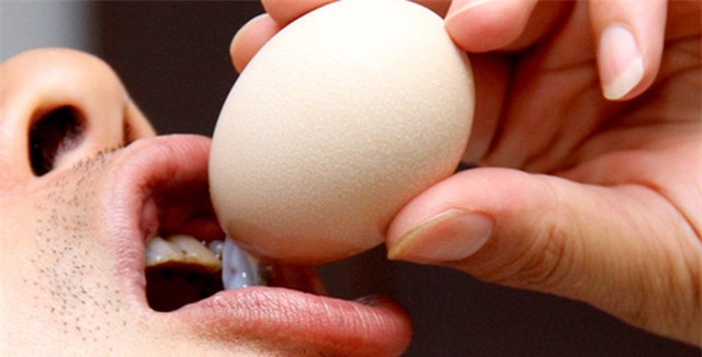 5 sai lầm khi ăn trứng gà khiến hại nhiều hơn lợi