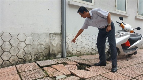 anh: sut lun, nut do tai ngoi truong hien dai bac nhat ha noi hinh anh 2