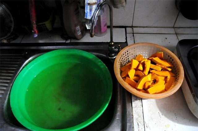 o giua thu do, 13 ngay moi dam tam mot lan hinh anh 2