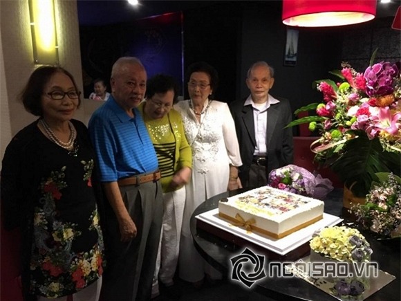 mẹ của Hoài Linh 5