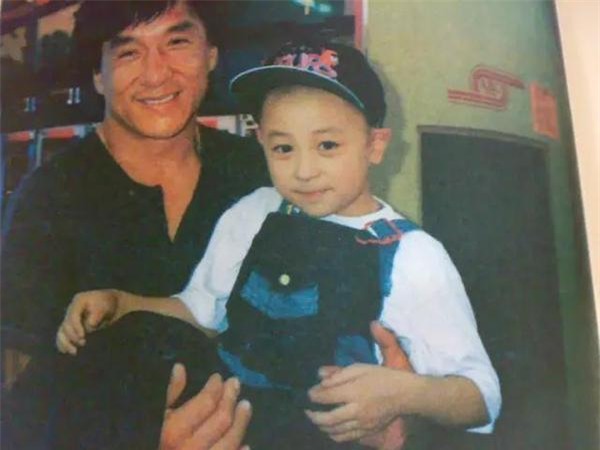 choang voi truyen nhan cua cac sieu sao vo thuat hoa ngu hinh anh 11