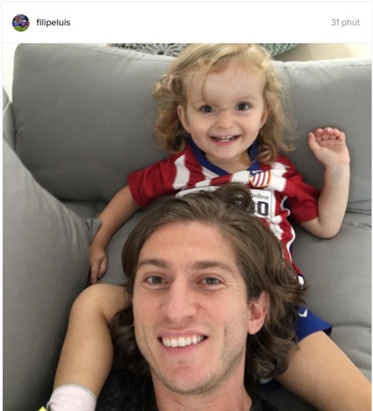 Ronaldo lam bai tap cung con trai hinh anh 3