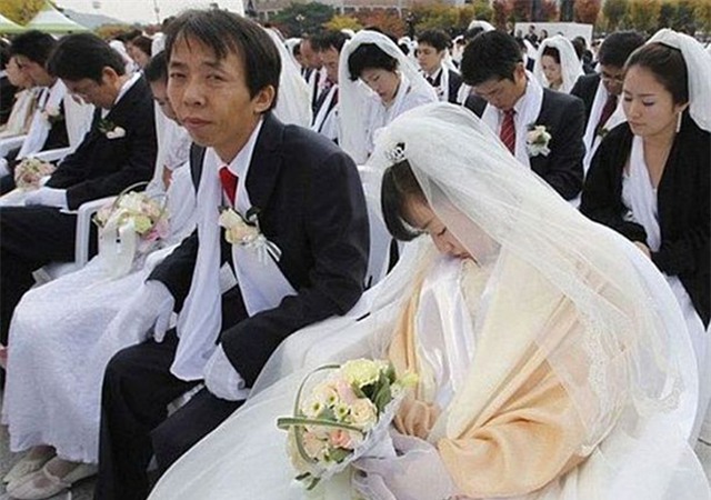 xem anh cuoi ma cuoi "khong ngam duoc mom" hinh anh 6