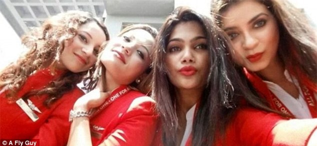 Những nữ tiếp viên hàng không xinh đẹp nhất trên toàn thế giới - Ảnh 12.