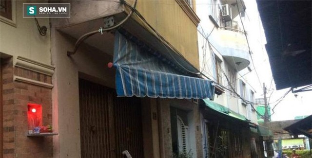 Cãi vã, chồng khóa cửa đốt vợ cùng con trai 4 tháng tuổi