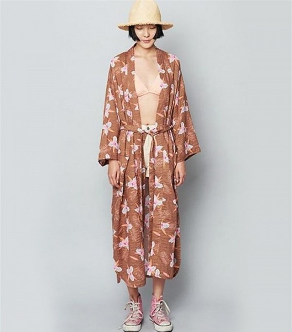 Những xu hướng thời trang đang gây bão trên đường phố