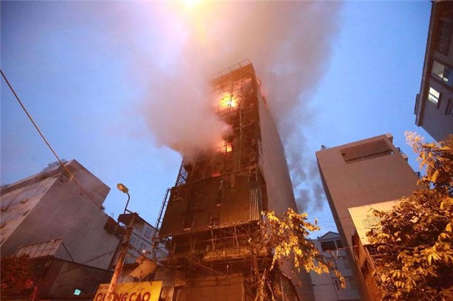 cháy, cháy quán karaoke