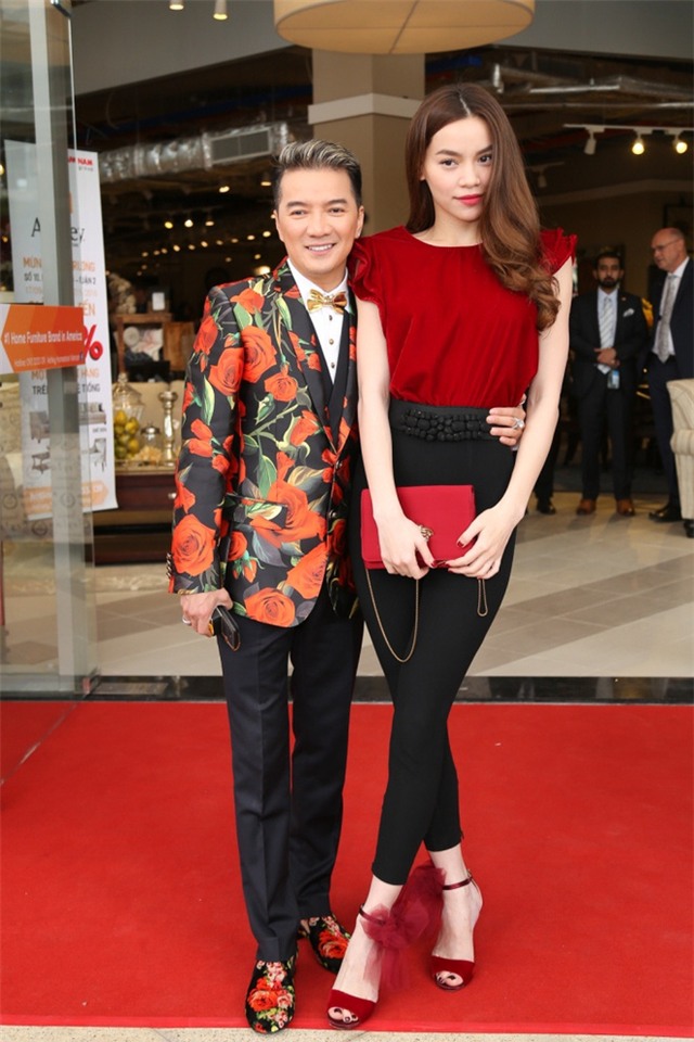 Hồ Ngọc Hà nổi bật giữa dàn hoa hậu đình đám - Ảnh 7.