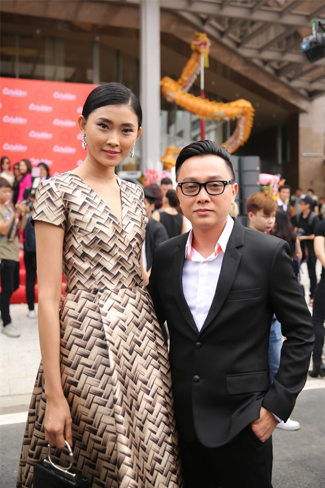 Hồ Ngọc Hà nổi bật giữa dàn hoa hậu đình đám - Ảnh 9.