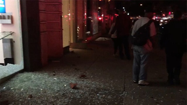 Hiện trường vụ nổ tại New York khiến hàng chục người bị thương - Ảnh 8.