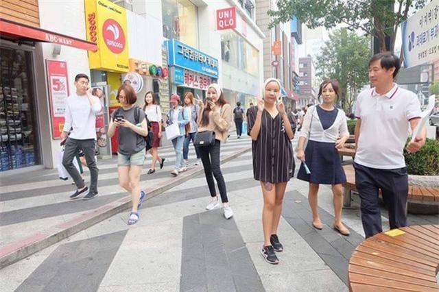 Sang Hàn phẫu thuật thẩm mỹ làm hot girl, 4 cô gái Thái tự tin khoe ảnh băng bó đầy đầu - Ảnh 4.