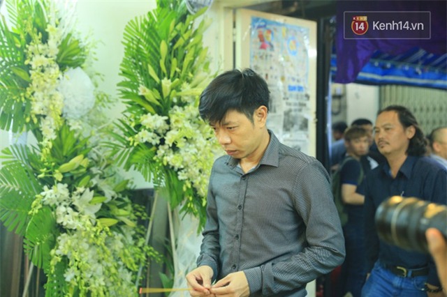 Hà Hồ thất thần, Đông Nhi khóc nức nở khi đến tiễn đưa Minh Thuận vào giữa đêm - Ảnh 20.