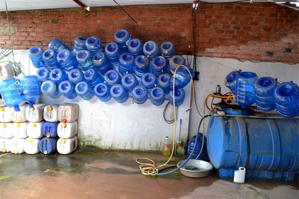 nước uống đóng chai