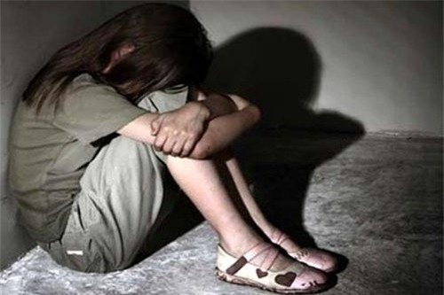 tâm thần, người già, bệnh viện, tình dục, lạm dụng, điều trị