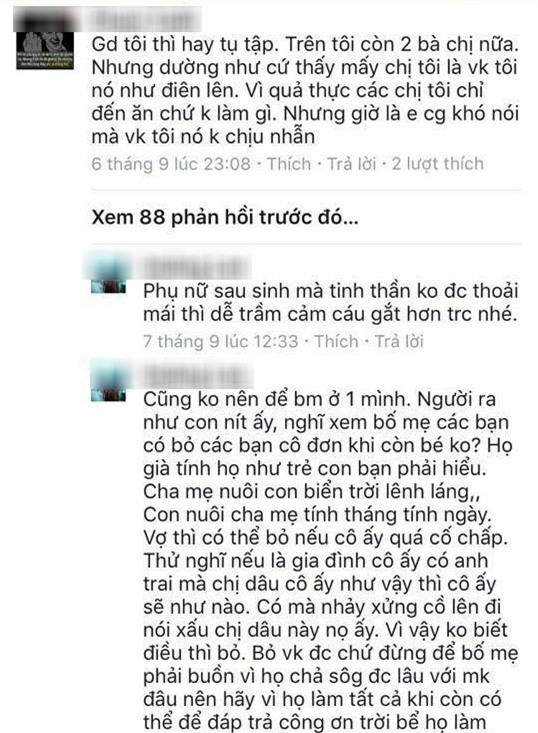 chàng trai đứng giữa mẹ chồng nàng dâu