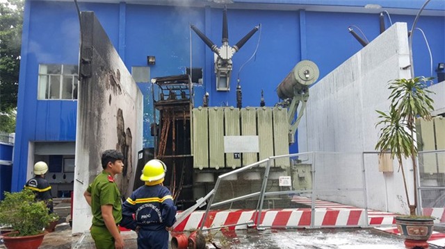 Hang nghin ho dan Sai Gon mat dien vi chay tram bien ap hinh anh 1