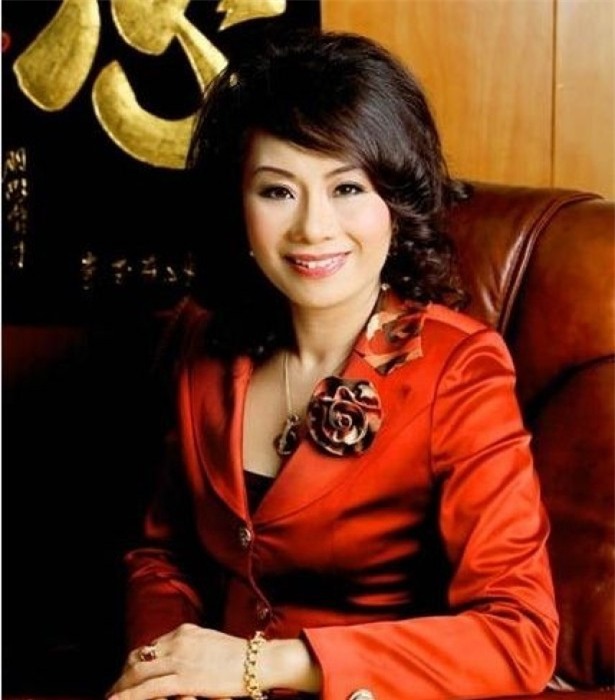 Image result for hoa hậu tuyết nga đăng quang