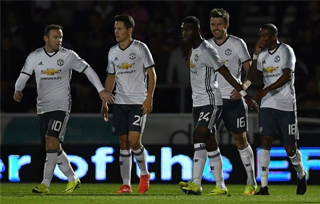Rashford ghi ban giup MU thang 3-1 tai League Cup hinh anh 2