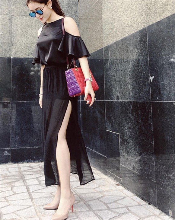 Hàng hiệu của Á hậu Huyền My 19