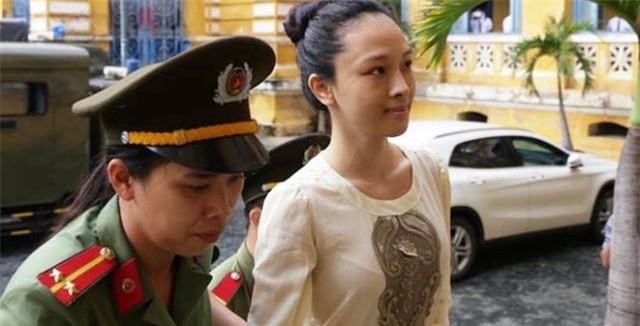 Vụ hoa hậu Phương Nga: Lừa đảo hay 