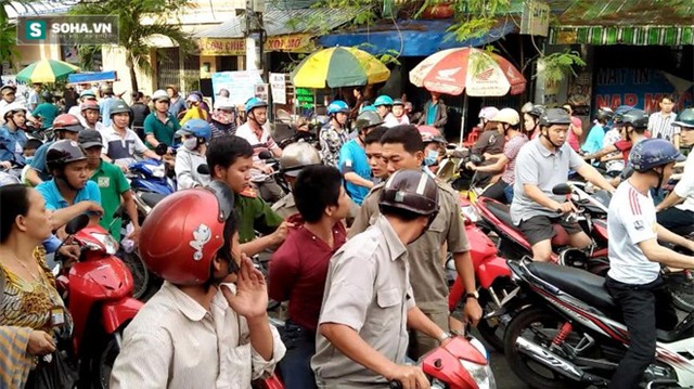 Cô gái dùng mũ bảo hiểm đánh tới tấp tên cướp giữa phố Sài Gòn - Ảnh 3.