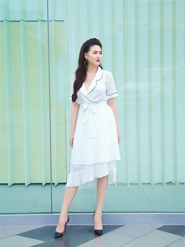 tiet lo 4 phien ban chiec ao dang khien sao viet khong tiec tien mua - 9