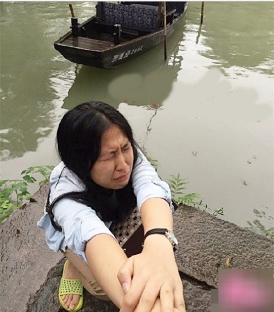 chang trai loi ban gai le let khap the gian gay 