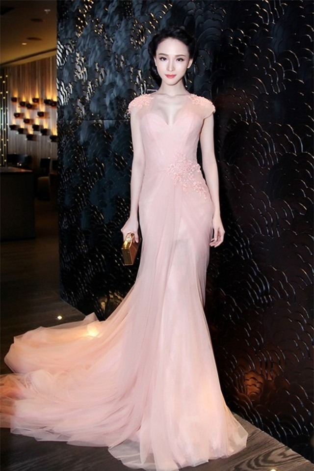 Hoa hậu Trương Hồ Phương Nga, Hoa hậu Trương Hồ Phương Nga lừa đảo, Hoa hậu Phương Nga