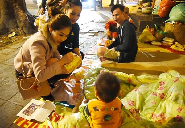 Chẳng những xinh đẹp, những bà mẹ này còn quản lý sự nghiệp kinh doanh tiền tỷ