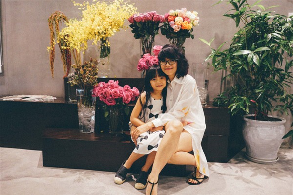 Chẳng những xinh đẹp, những bà mẹ này còn quản lý sự nghiệp kinh doanh tiền tỷ