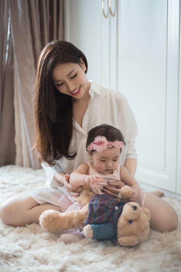 Chẳng những xinh đẹp, những bà mẹ này còn quản lý sự nghiệp kinh doanh tiền tỷ