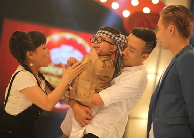 Cuộc sống không hạnh phúc của hiện tượng YouTube Kutin - Ảnh 2.