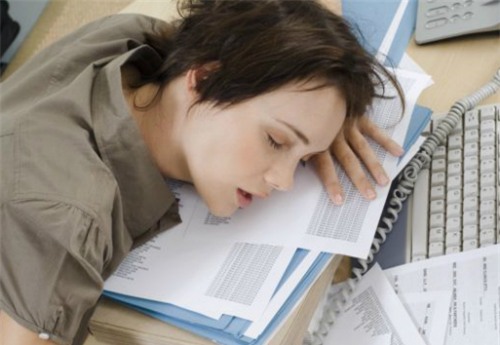 Chữa ung thư bằng uống nước hoa quả, nhịn ăn sẽ khiến cơ thể suy kiệt hơn-2