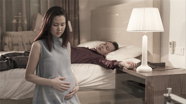 chồng hiểu lầm cái thai trong bụng khiến hôn nhân tan vỡ
