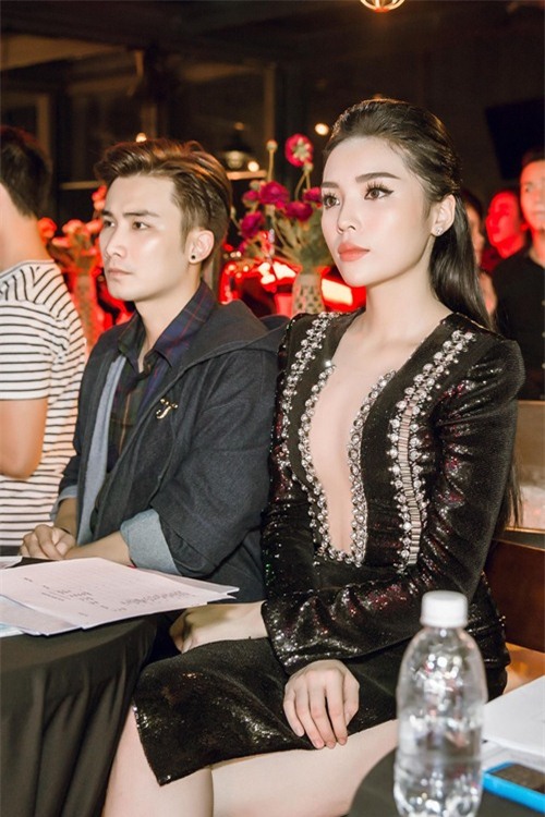 hh ky duyen khien khan gia 