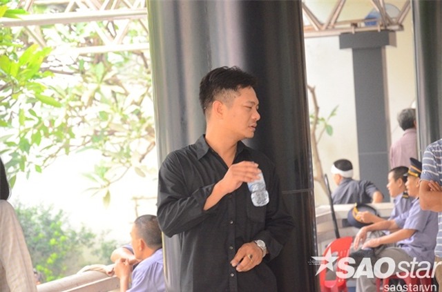 Anh Trần Minh Hiếu, bố bé Hoàng tỏ ra vô cùng đau đớn.