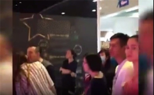 Khi sao Việt cũng là những “con nghiện” 2