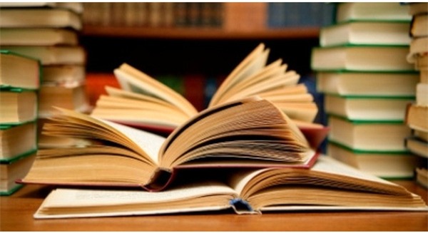 “Tủ rượu” của người Việt và “tủ sách” của người Do Thái