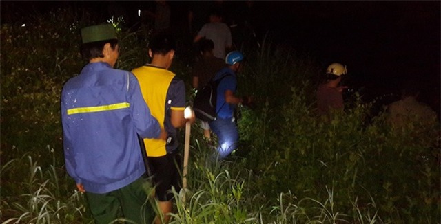 Thảm án ở Quảng Ninh: Hàng trăm công an trắng đêm truy tìm nghi can