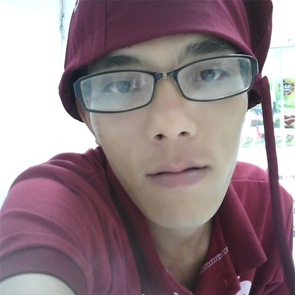 chàng shipper cụt tay đầy nghị lực